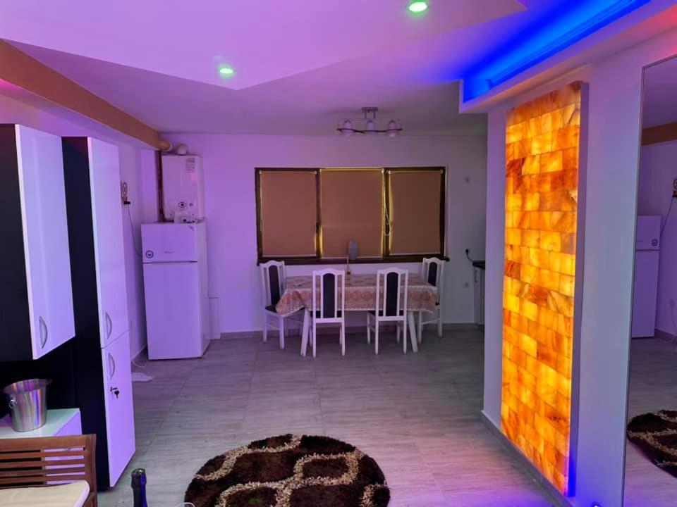 Regim Hotel Hanea Jacuzzi In Camera,Piscina Exterioara Si Sauna Comuna Sybin Zewnętrze zdjęcie
